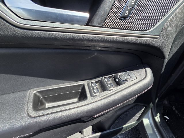 Certified 2024 Ford Edge SEL AWD/4WD image 10