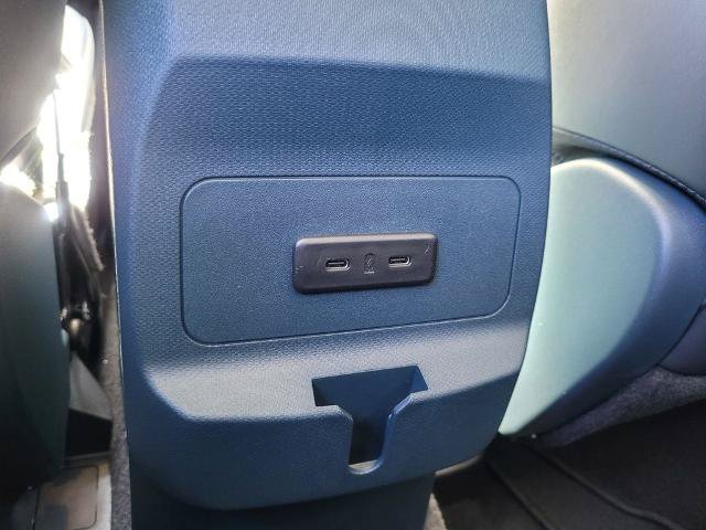 Used 2025 Ford Maverick Lobo AWD/4WD image 33
