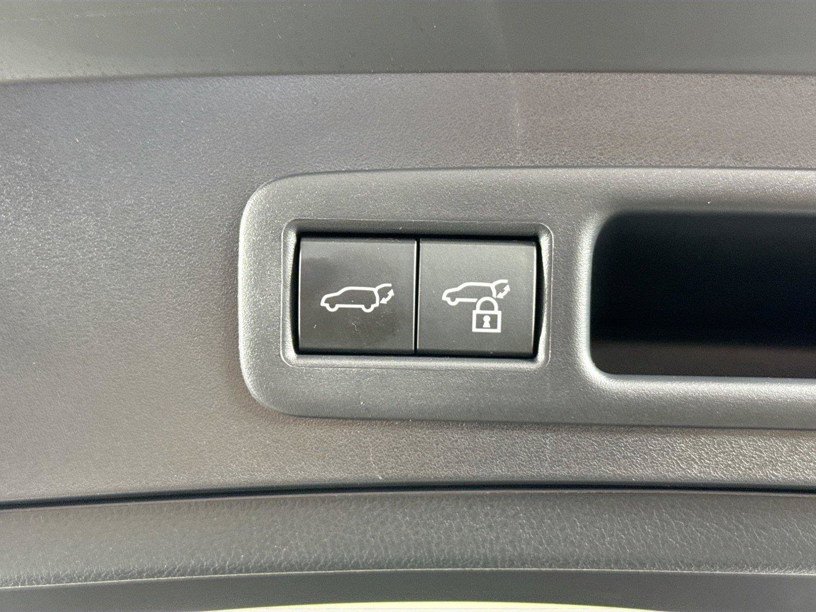 Used 2024 Lexus UX 250h F Sport FWD image 42