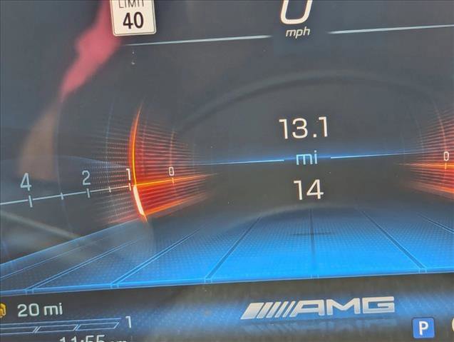 New 2026 Mercedes-Benz GLA 35 AMG 4MATIC image 10