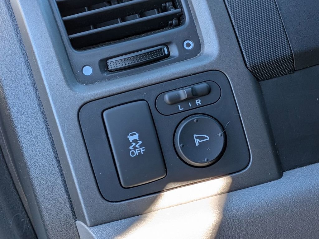 Used 2011 Honda CR-V EX-L image 16