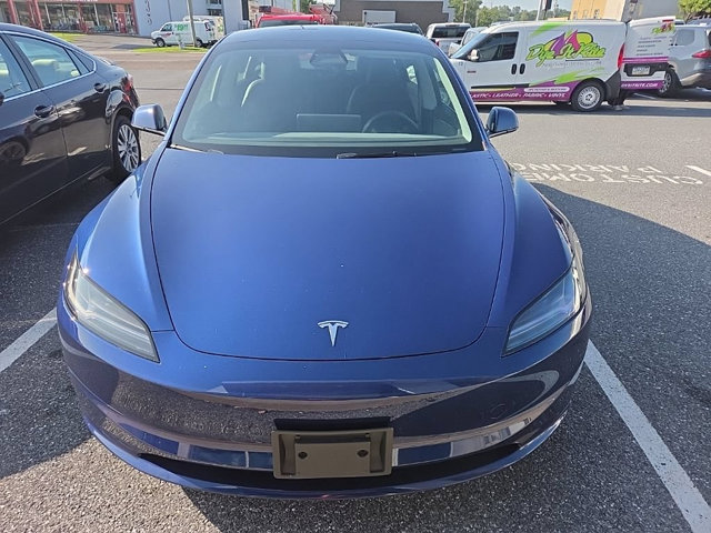 Used 2025 Tesla Model 3 Long Range RWD image 9