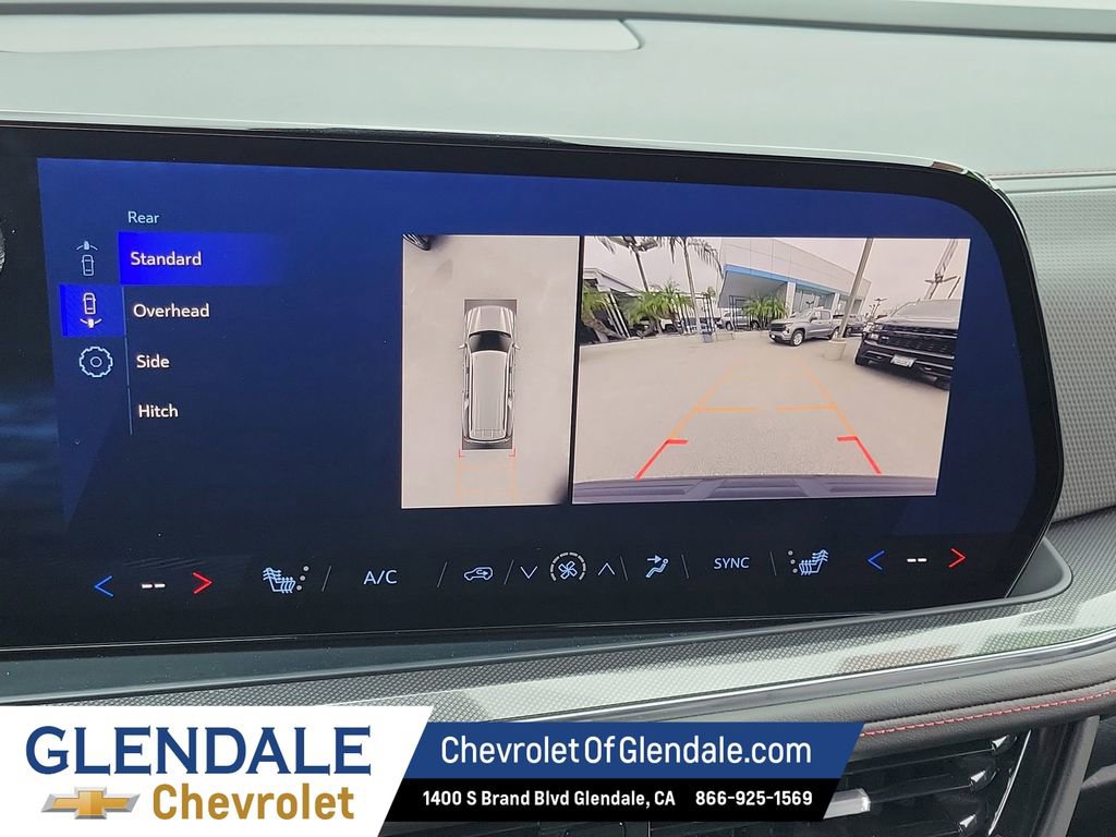 Certified 2025 Chevrolet Suburban RST image 29