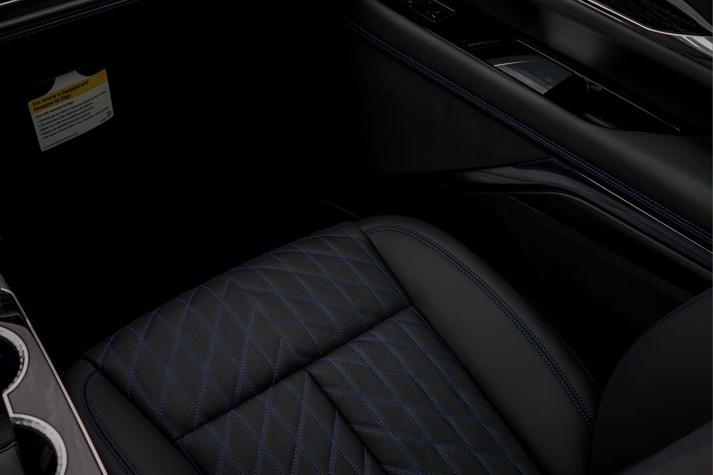 New 2026 Cadillac Escalade IQ Luxury 1 w/ LPO, Floor Liner Package AWD/4WD image 21