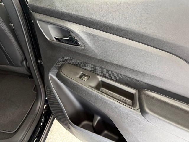 New 2027 Chevrolet Bolt RS w/ Super Cruise Package FWD image 26