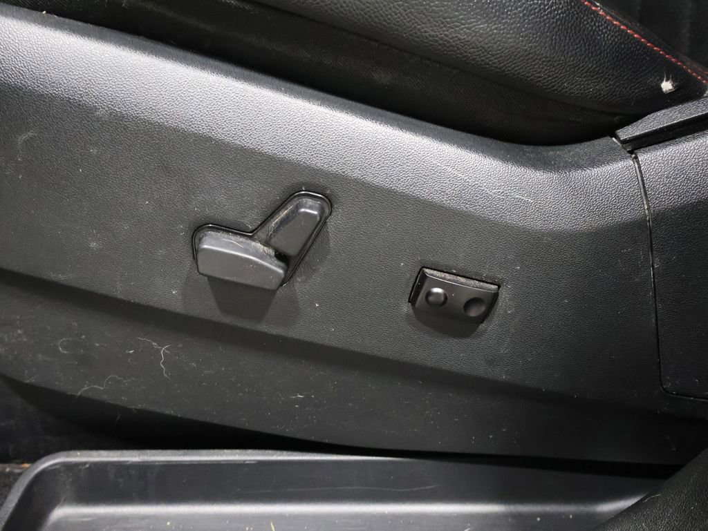 Used 2017 Dodge Grand Caravan GT image 11