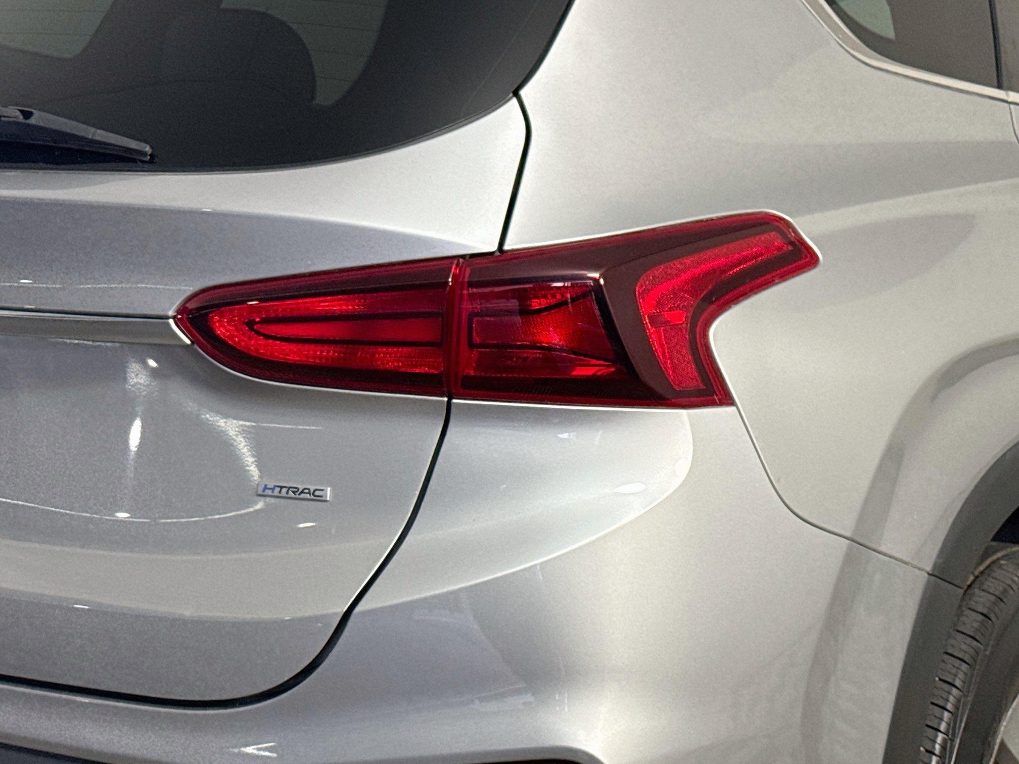 Used 2020 Hyundai Santa Fe SE AWD/4WD image 34