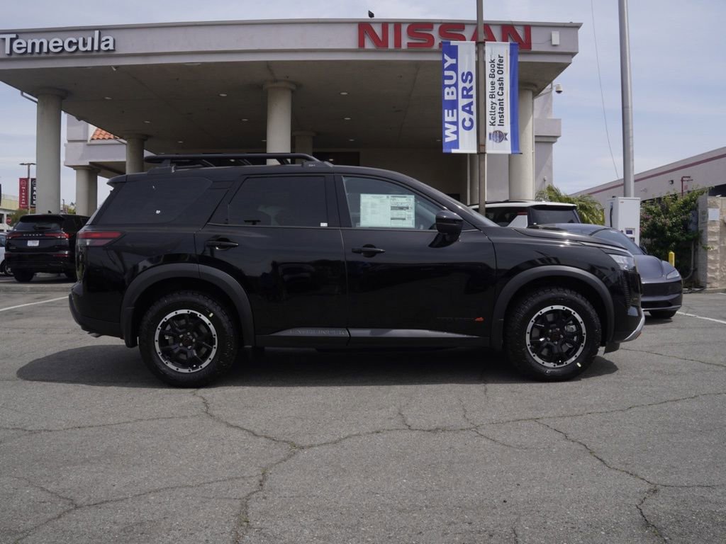 New 2026 Nissan Pathfinder Rock Creek AWD/4WD image 3