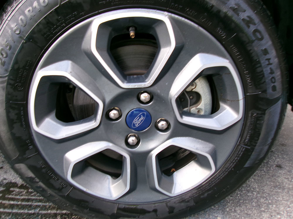 Used 2021 Ford EcoSport S image 7