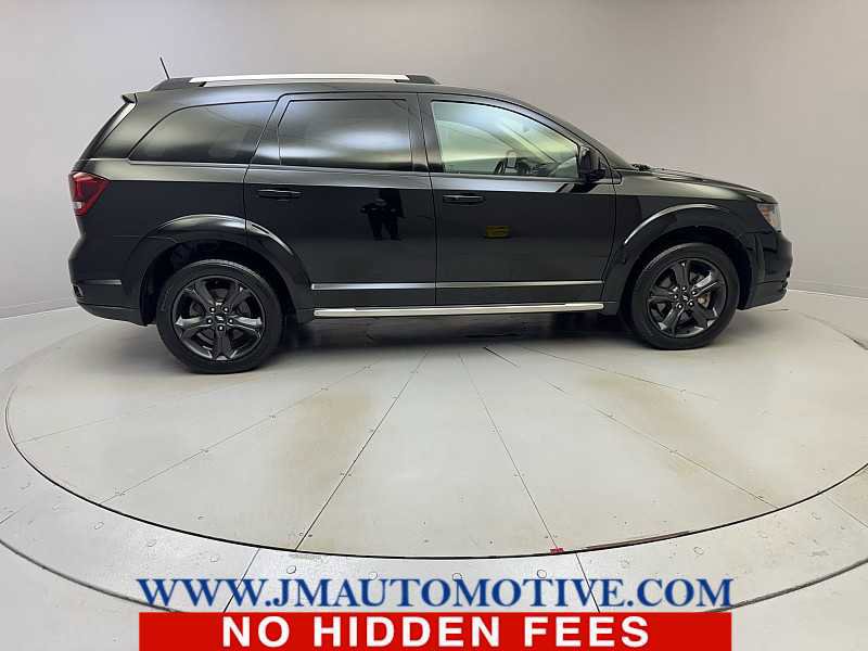 Used 2019 Dodge Journey Crossroad image 6