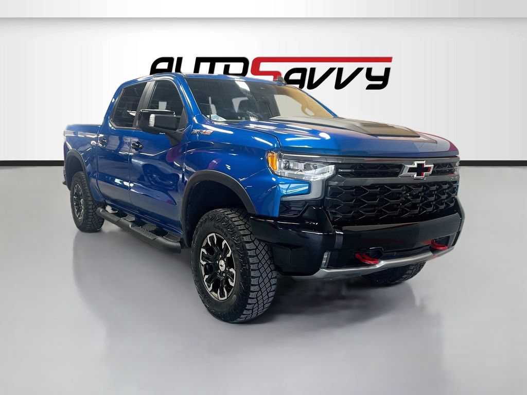Used 2023 Chevrolet Silverado 1500 ZR2 w/ Technology Package AWD/4WD image 1
