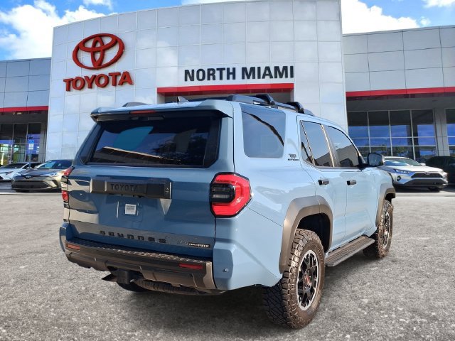 Used 2025 Toyota 4Runner TRD Off-Road AWD/4WD image 4
