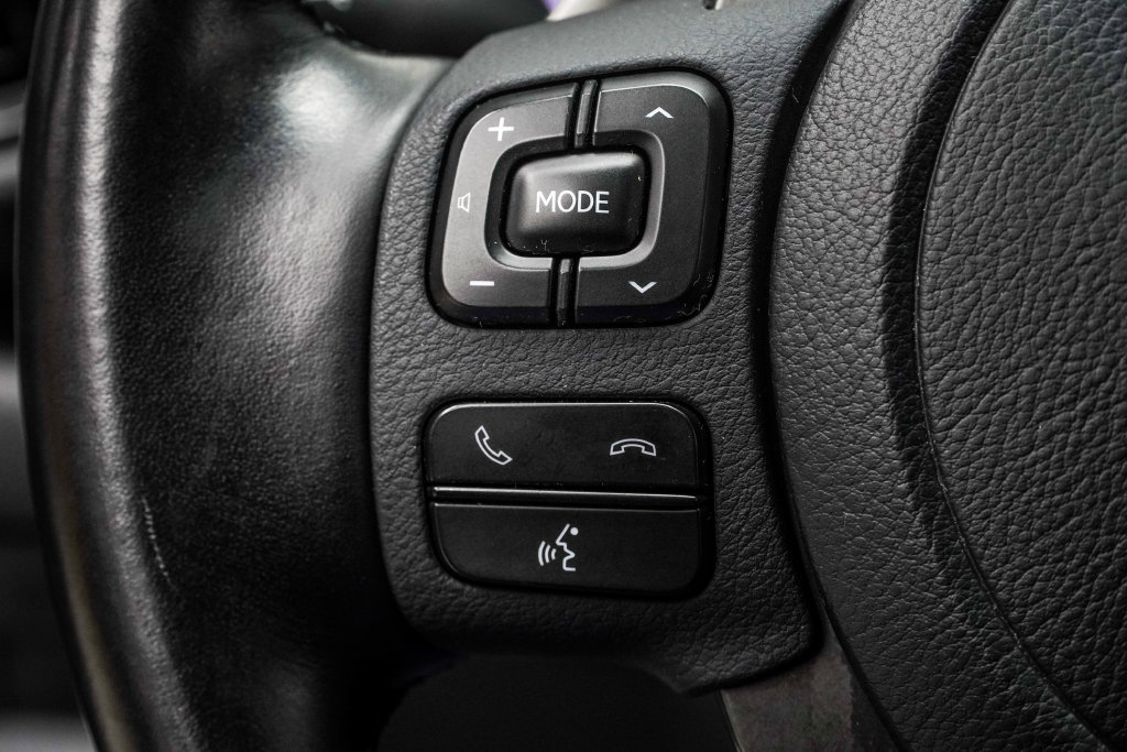 Used 2024 Lexus IS 350 F Sport RWD image 36