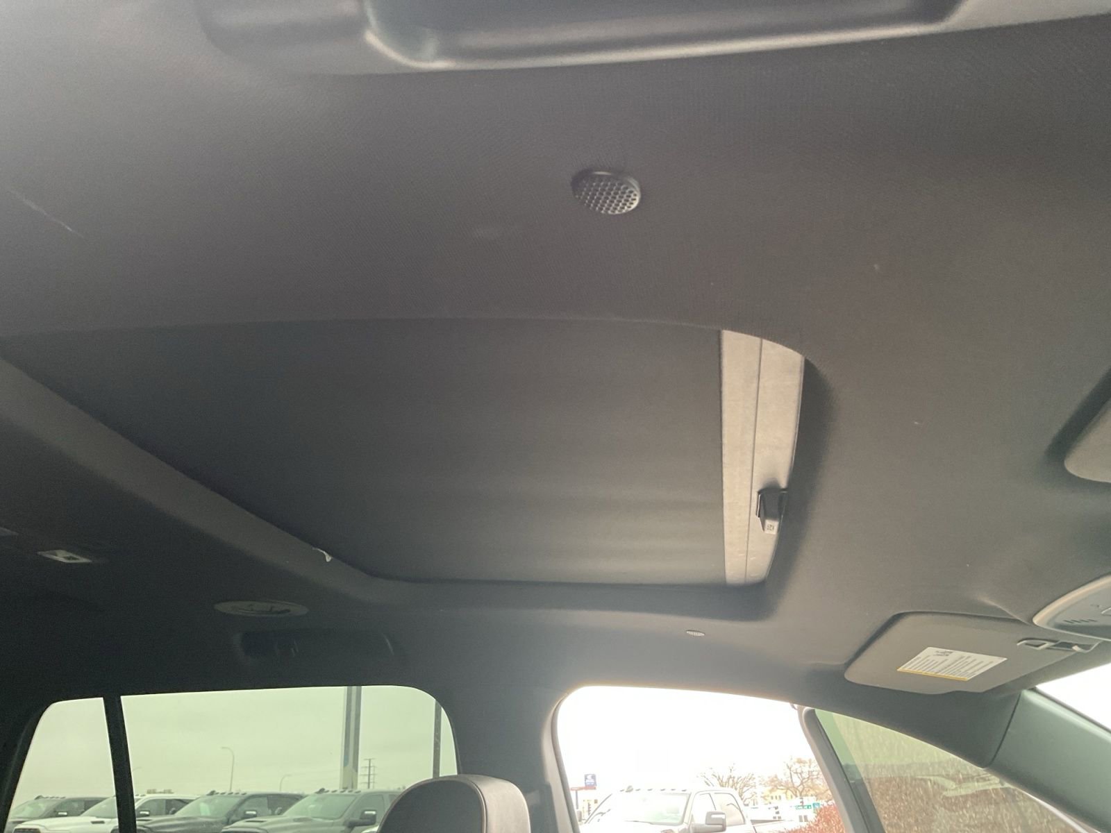 Used 2023 Chevrolet Traverse Premier w/ Redline Edition image 20