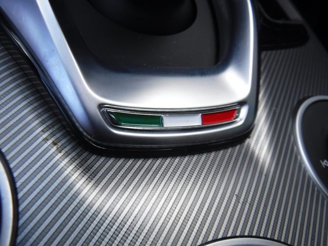 Used 2024 Alfa Romeo Stelvio Veloce image 33