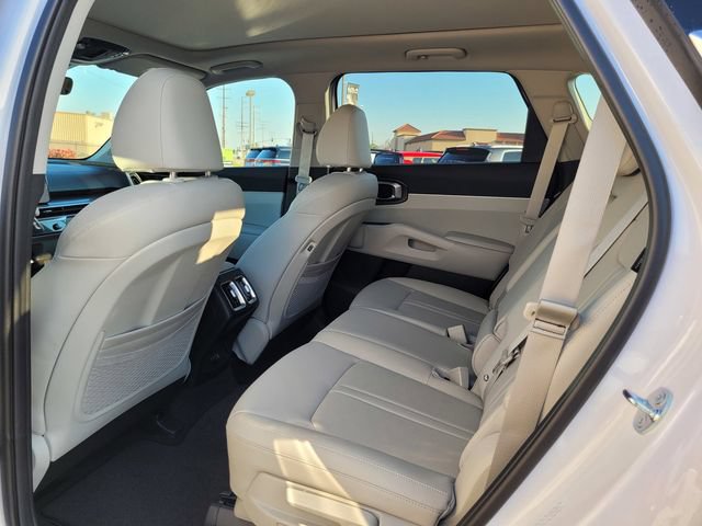 New 2026 Kia Sorento S w/ S Panoramic Sunroof Package FWD image 7