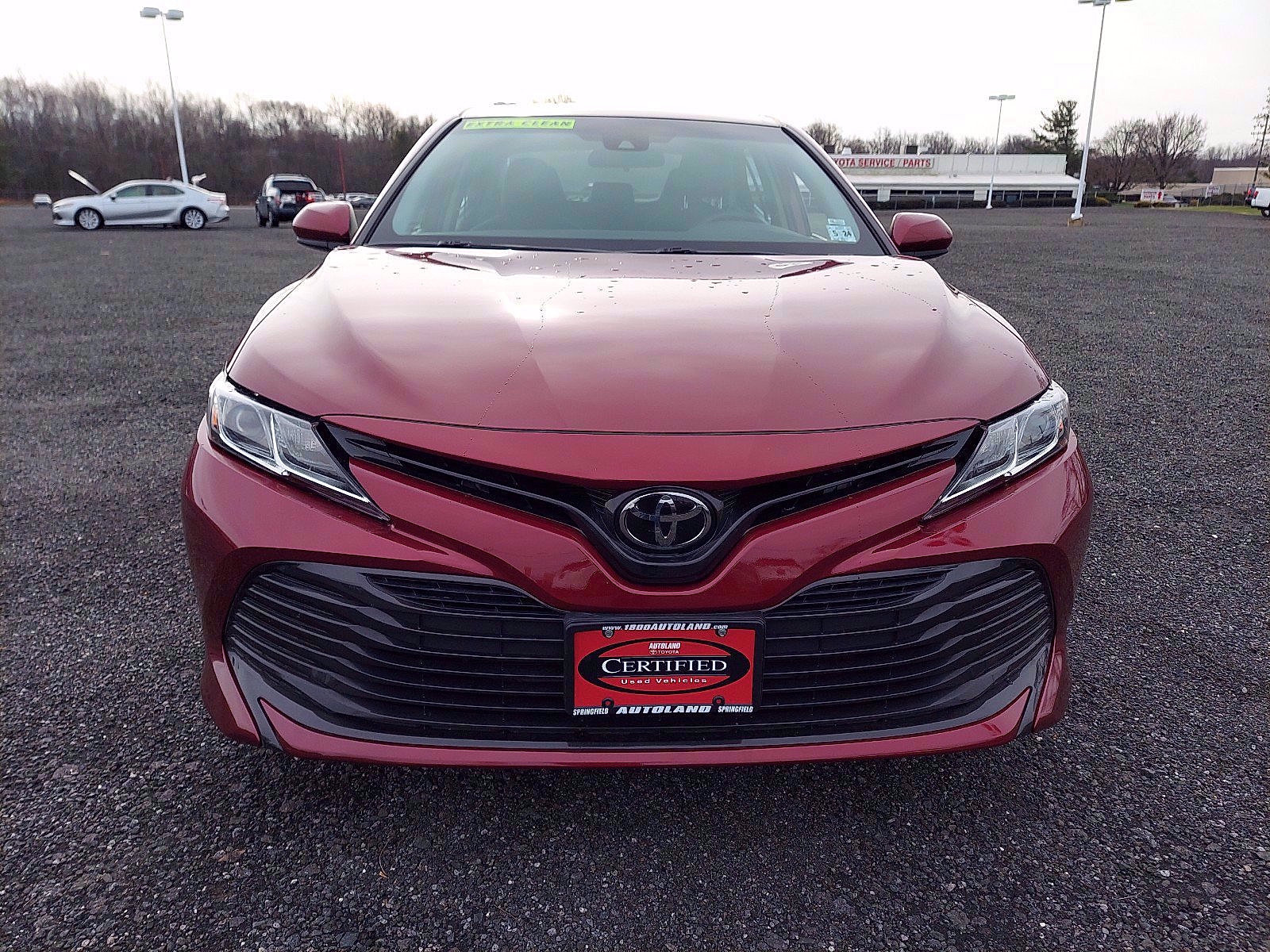 Certified 2019 Toyota Camry LE image 2