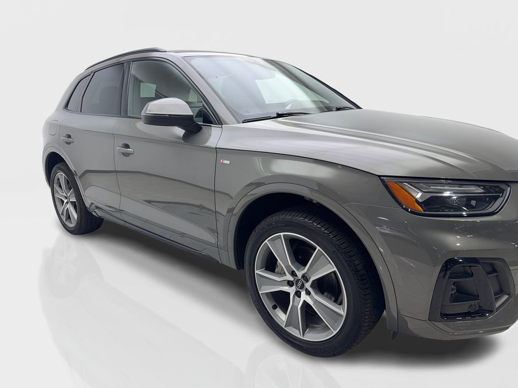 Used 2025 Audi Q5 2.0T Premium image 12