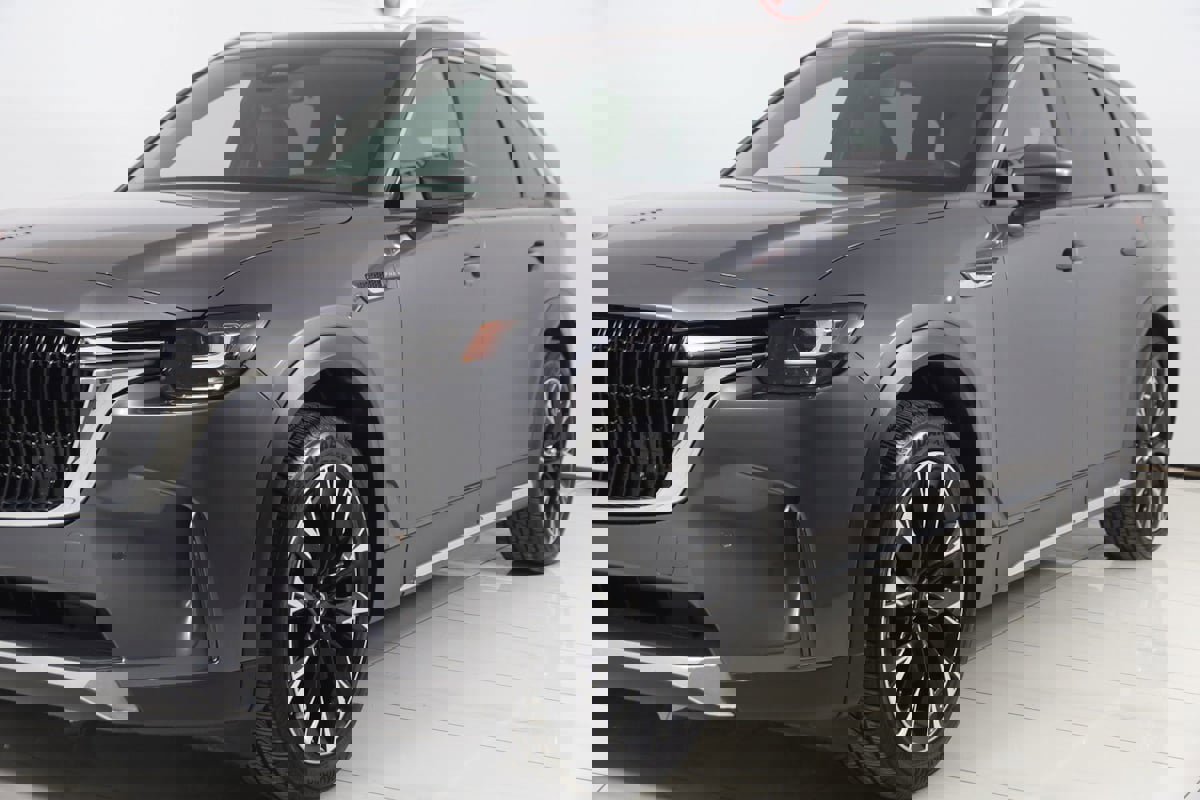 Used 2024 MAZDA CX-90 Plug-In Hybrid w/ Premium Plus image 57