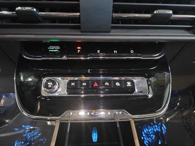Used 2023 Lincoln Corsair Reserve w/ Equipment Group 201A image 23