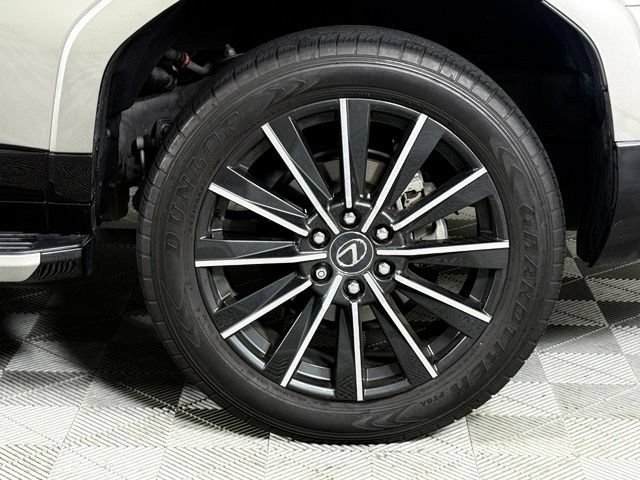 Used 2024 Lexus GX 550 w/ Accessory Package (Z1) AWD/4WD image 13