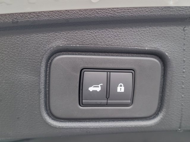New 2025 Nissan Pathfinder Platinum w/ Cargo Package image 5