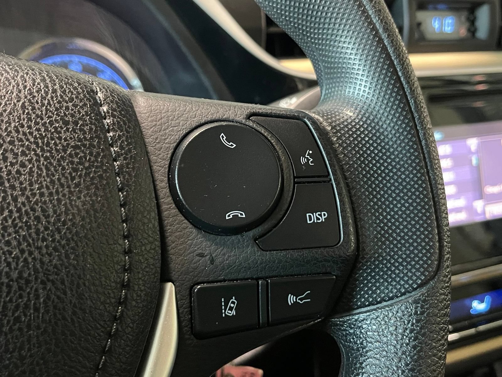 Used 2019 Toyota Corolla LE FWD image 24