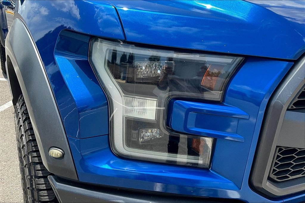 Used 2017 Ford F150 Raptor w/ Equipment Group 802A Luxury AWD/4WD image 32