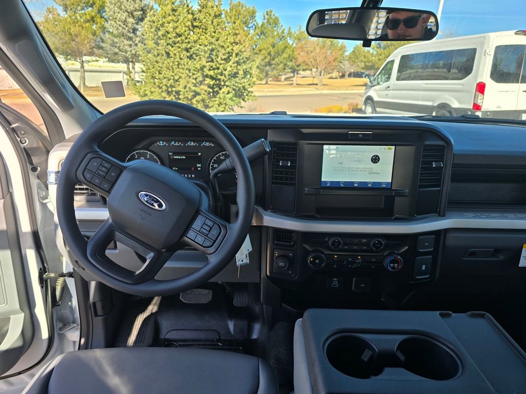 New 2026 Ford F550 4x4 Crew Cab image 39