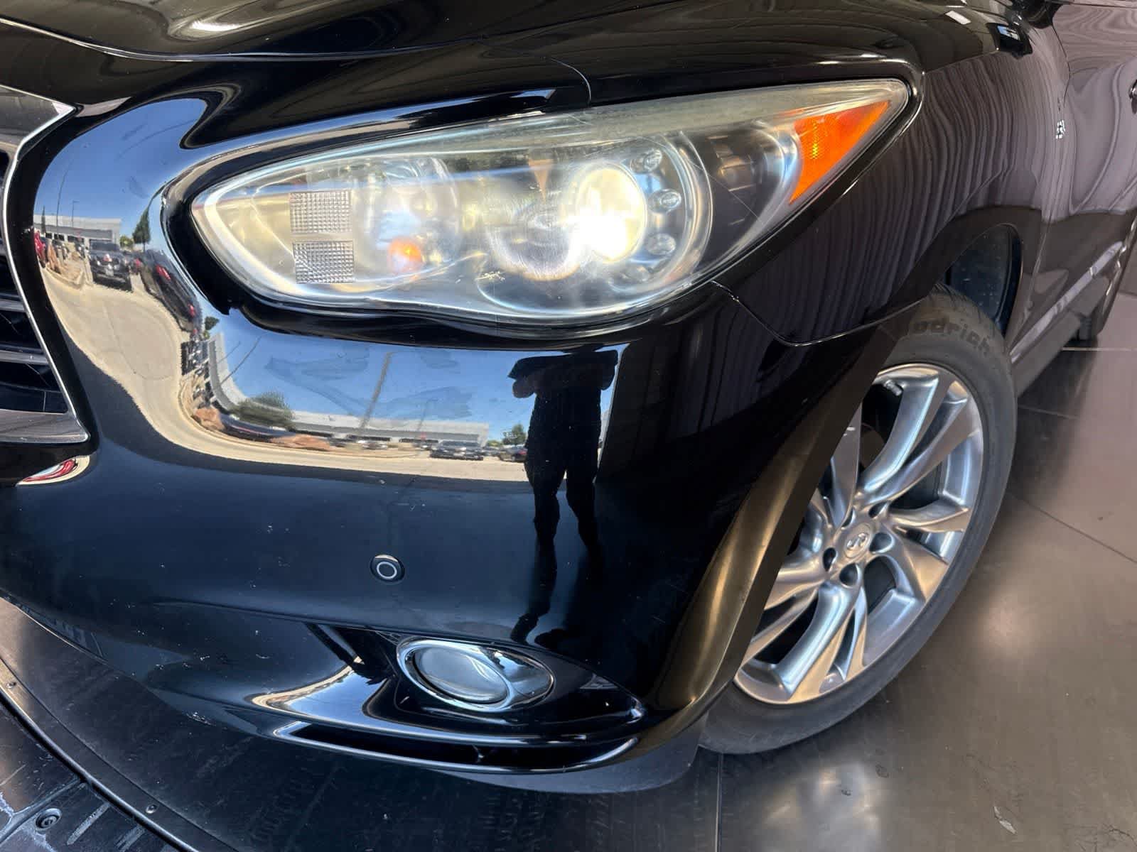 Used 2014 INFINITI QX60 Luxe w/ Deluxe Touring Package AWD/4WD image 9