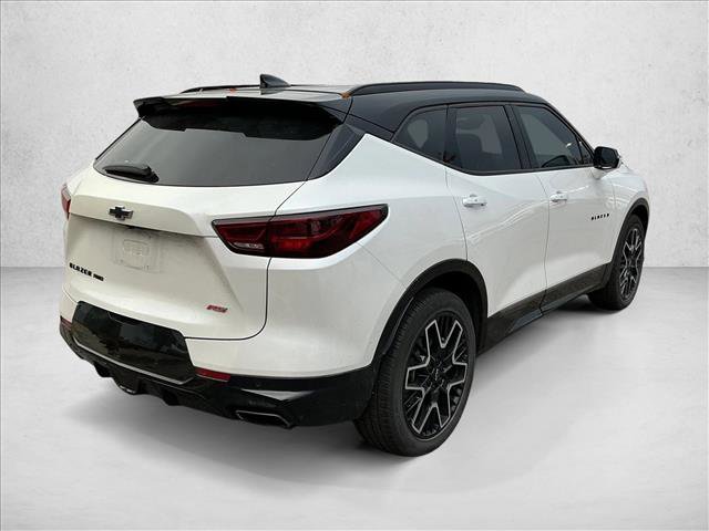 Used 2023 Chevrolet Blazer RS w/ Enhanced Convenience Package image 5
