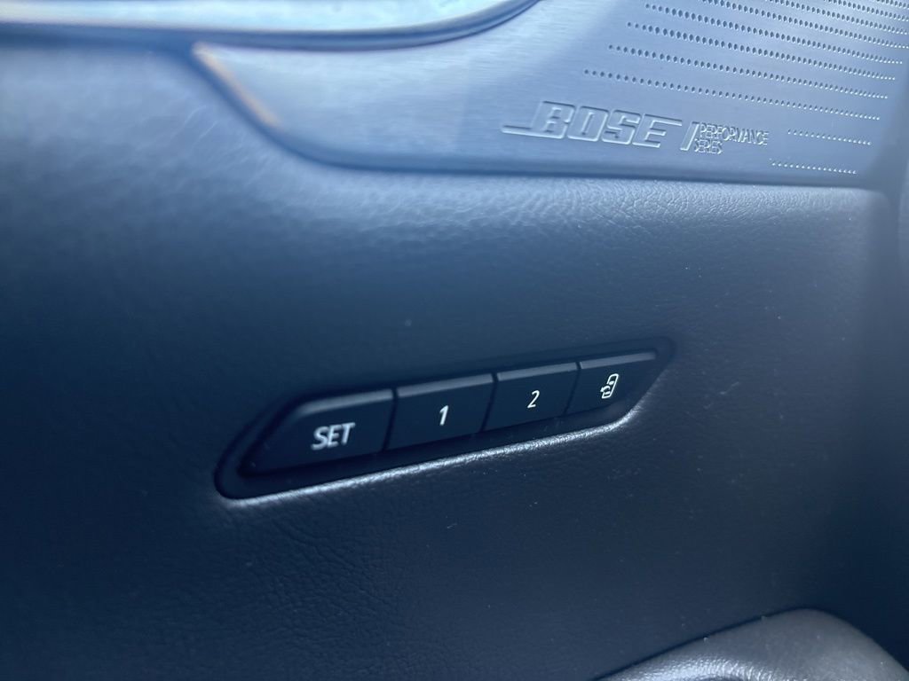 Certified 2025 Cadillac XT6 Premium Luxury image 26