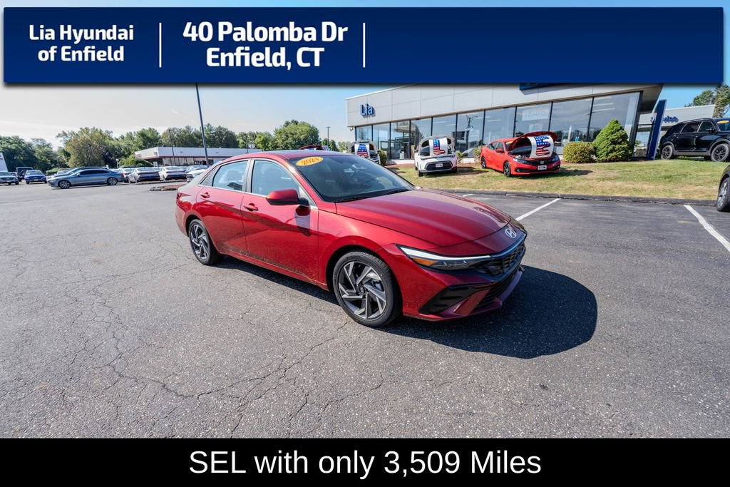 Certified 2024 Hyundai Elantra SEL w/ Convenience Package