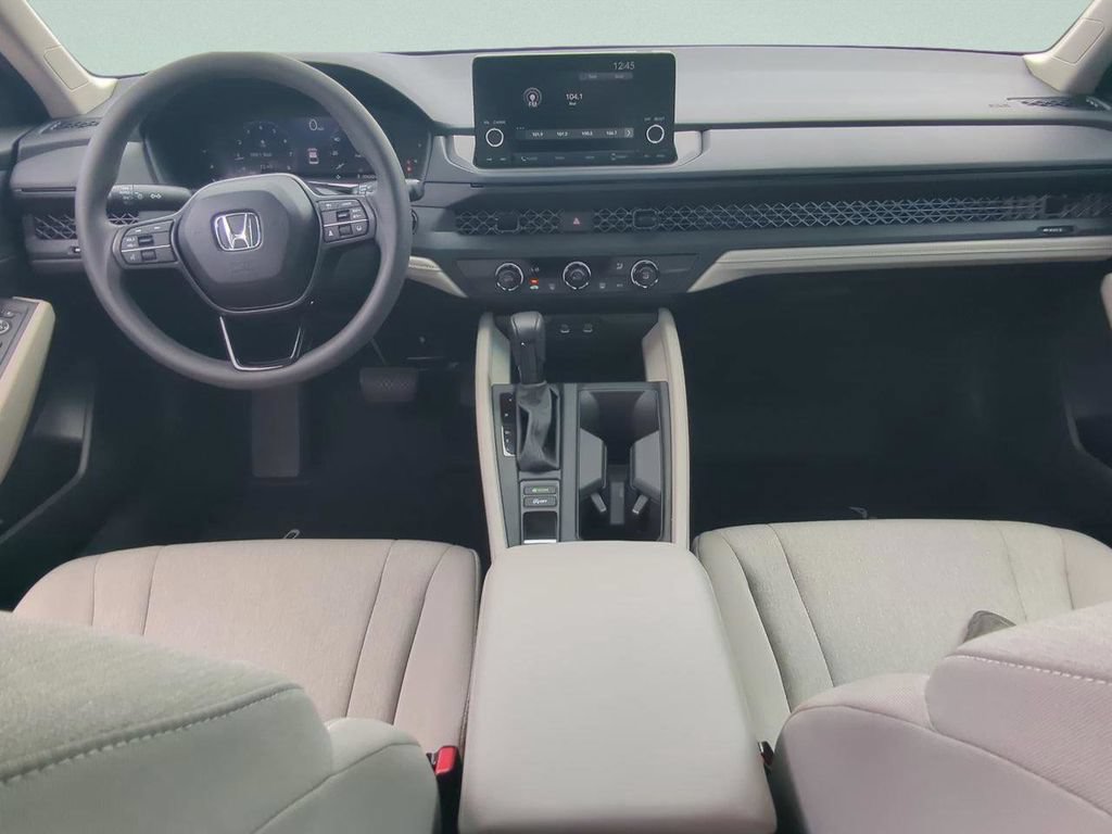 Certified 2025 Honda Accord LX image 12