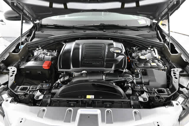 Used 2024 Jaguar F-PACE R-Dynamic S image 34