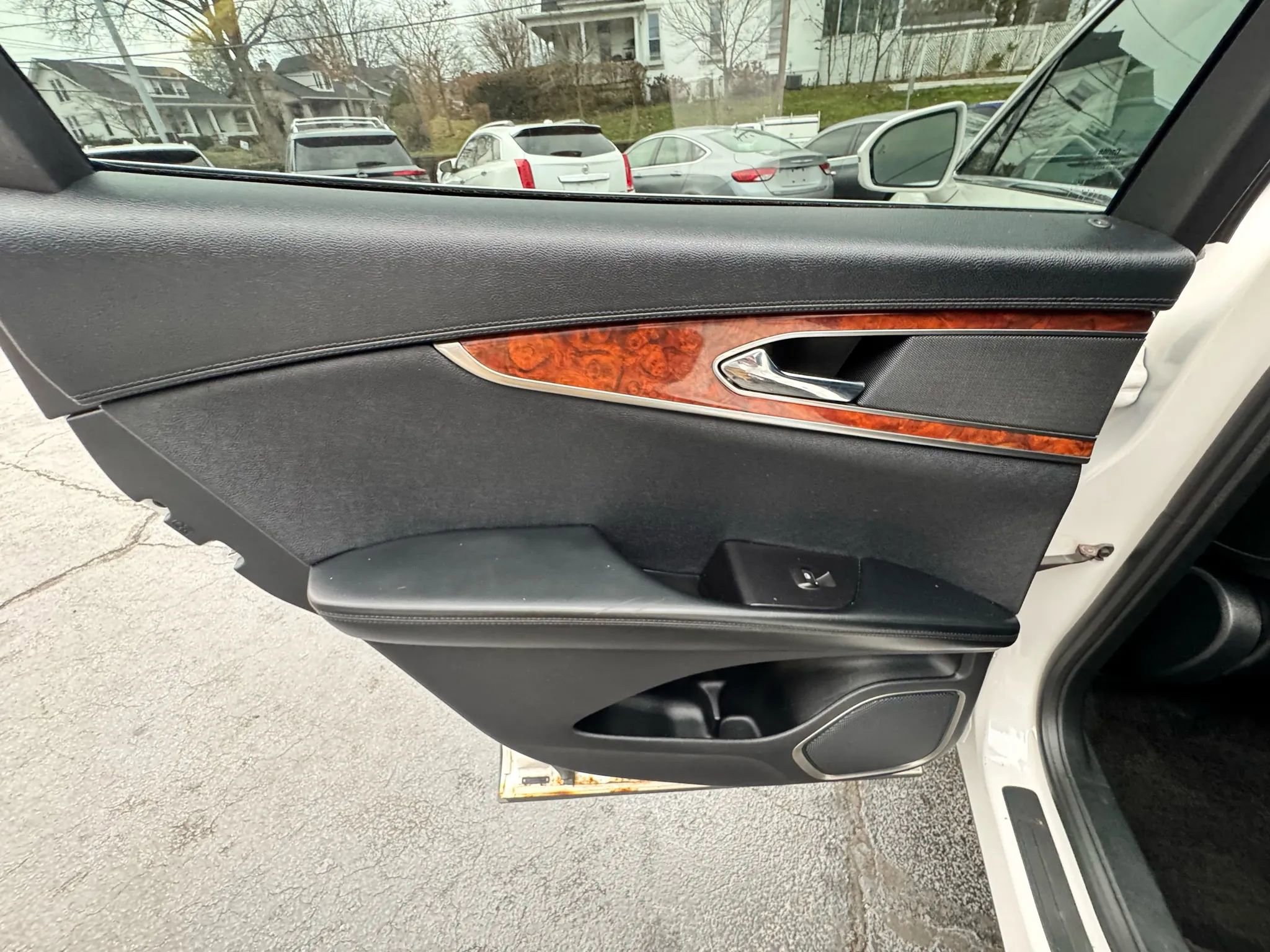 Used 2018 Lincoln MKX Reserve w/ Lincoln MKX Climate Package image 18