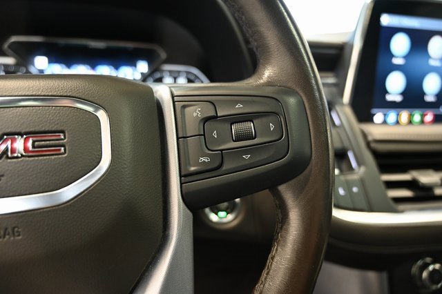 Used 2021 GMC Yukon XL SLT w/ SLT Premium Package image 26