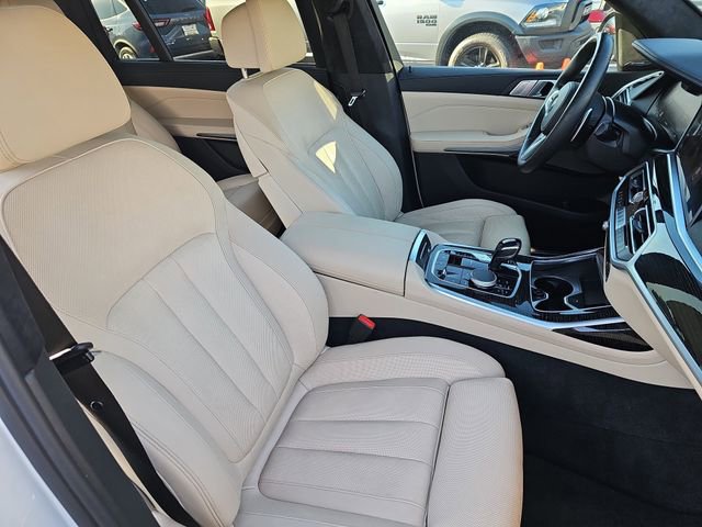 Used 2021 BMW X7 xDrive40i w/ M Sport Package image 10