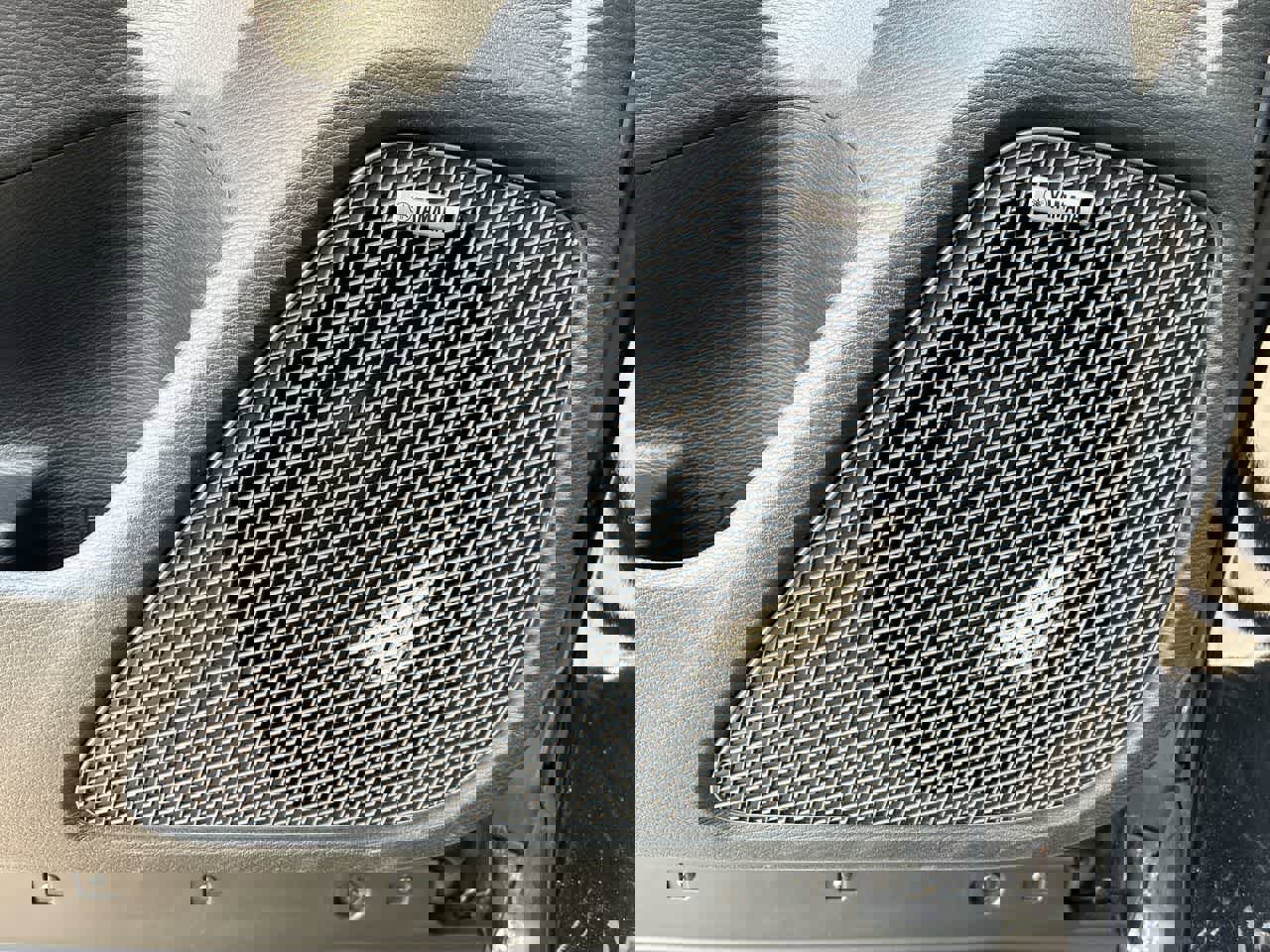 Used 2025 Mitsubishi Outlander SE image 30