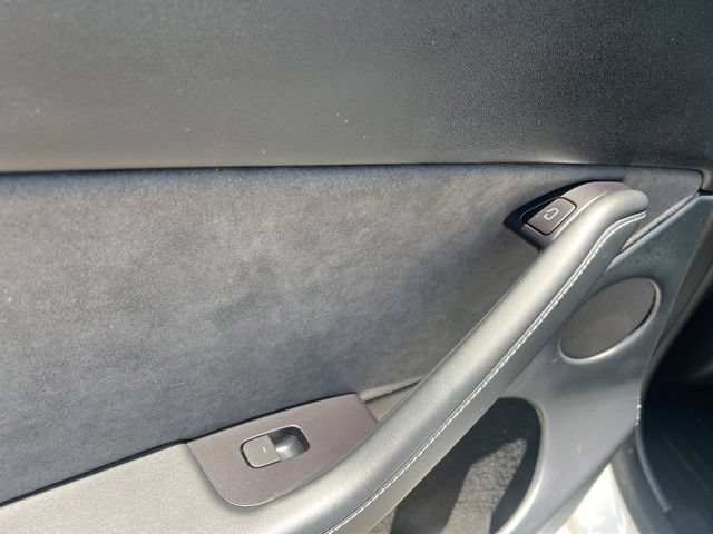 Used 2023 Tesla Model Y Long Range AWD/4WD image 22
