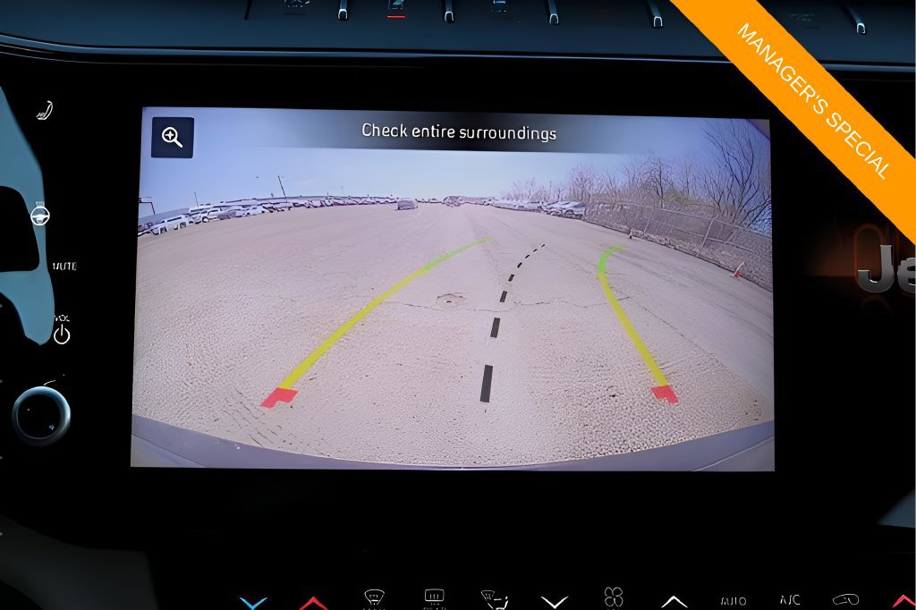 New 2026 Jeep Grand Cherokee Limited RWD image 21
