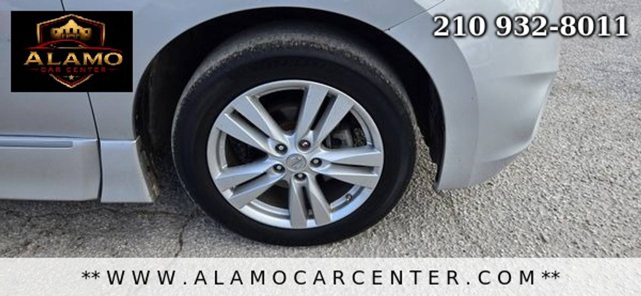 Used 2016 Nissan Quest SL FWD image 13