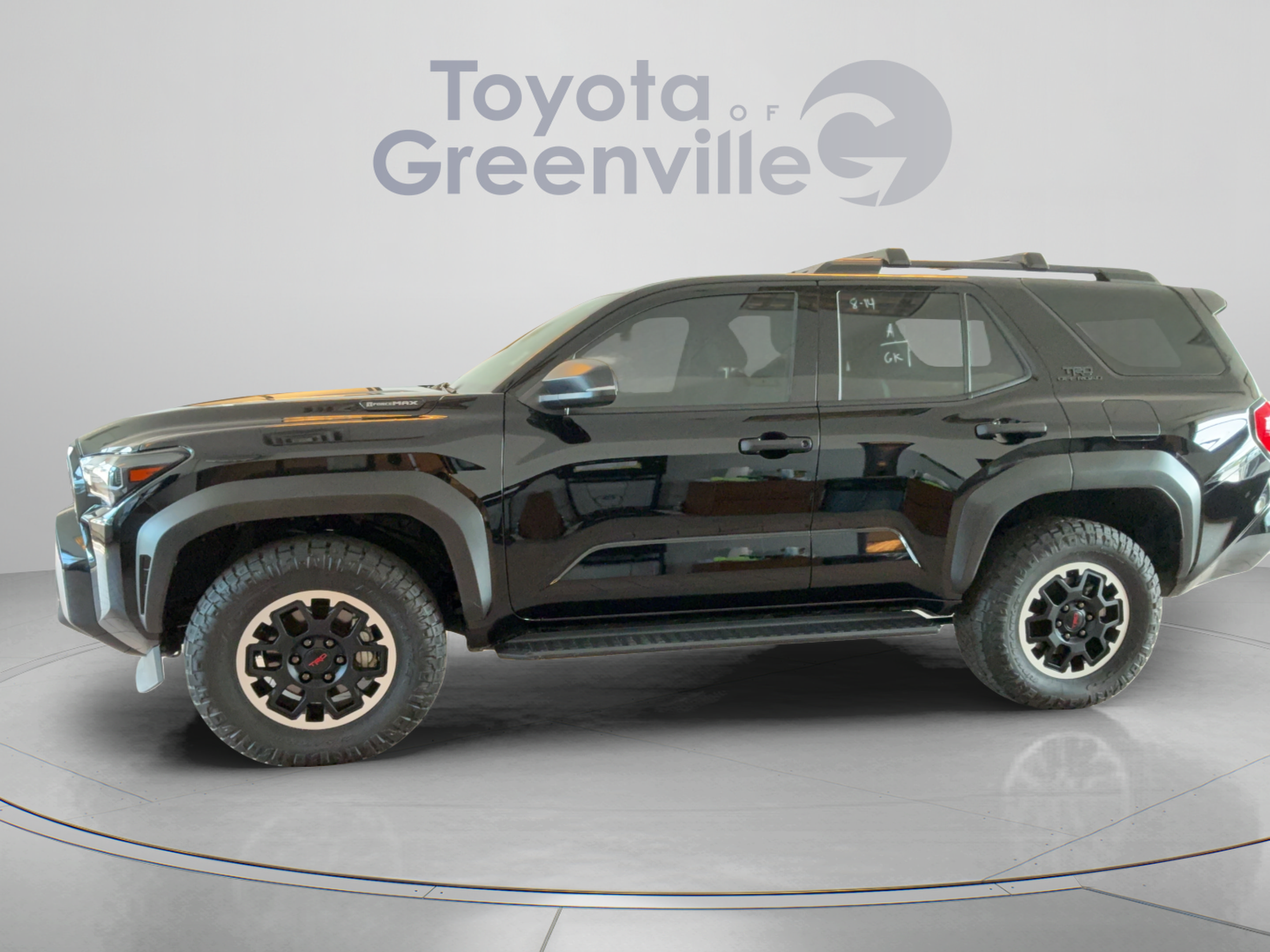 Used 2025 Toyota 4Runner TRD Off-Road AWD/4WD image 2