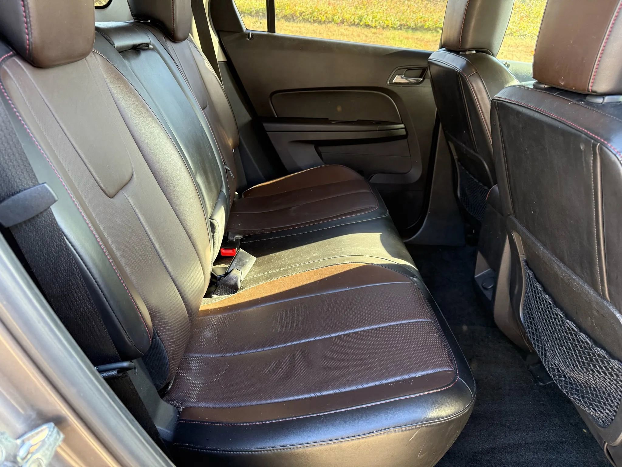 Used 2011 GMC Terrain SLT image 24