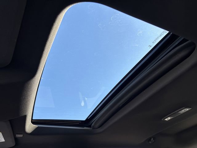 Used 2023 Chevrolet Silverado 1500 LTZ w/ LTZ Premium Package image 30