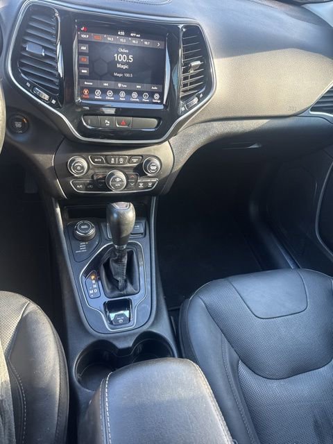 Used 2019 Jeep Cherokee Limited image 29