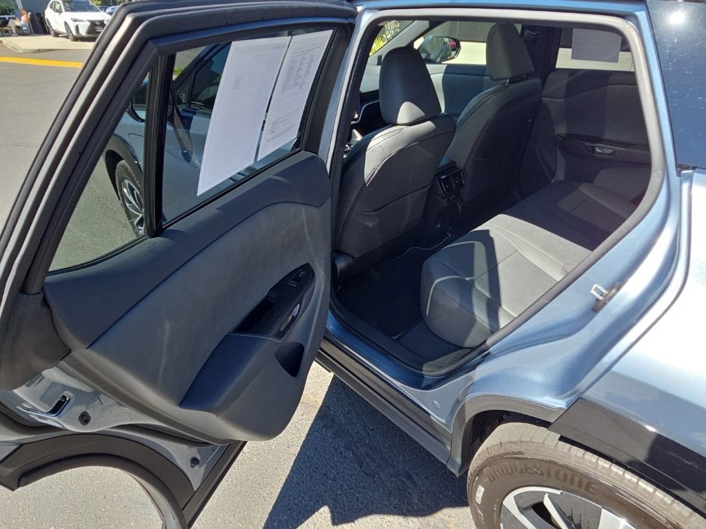 Certified 2023 Lexus RZ 450e Premium w/ Accessory Package (Z1) image 15