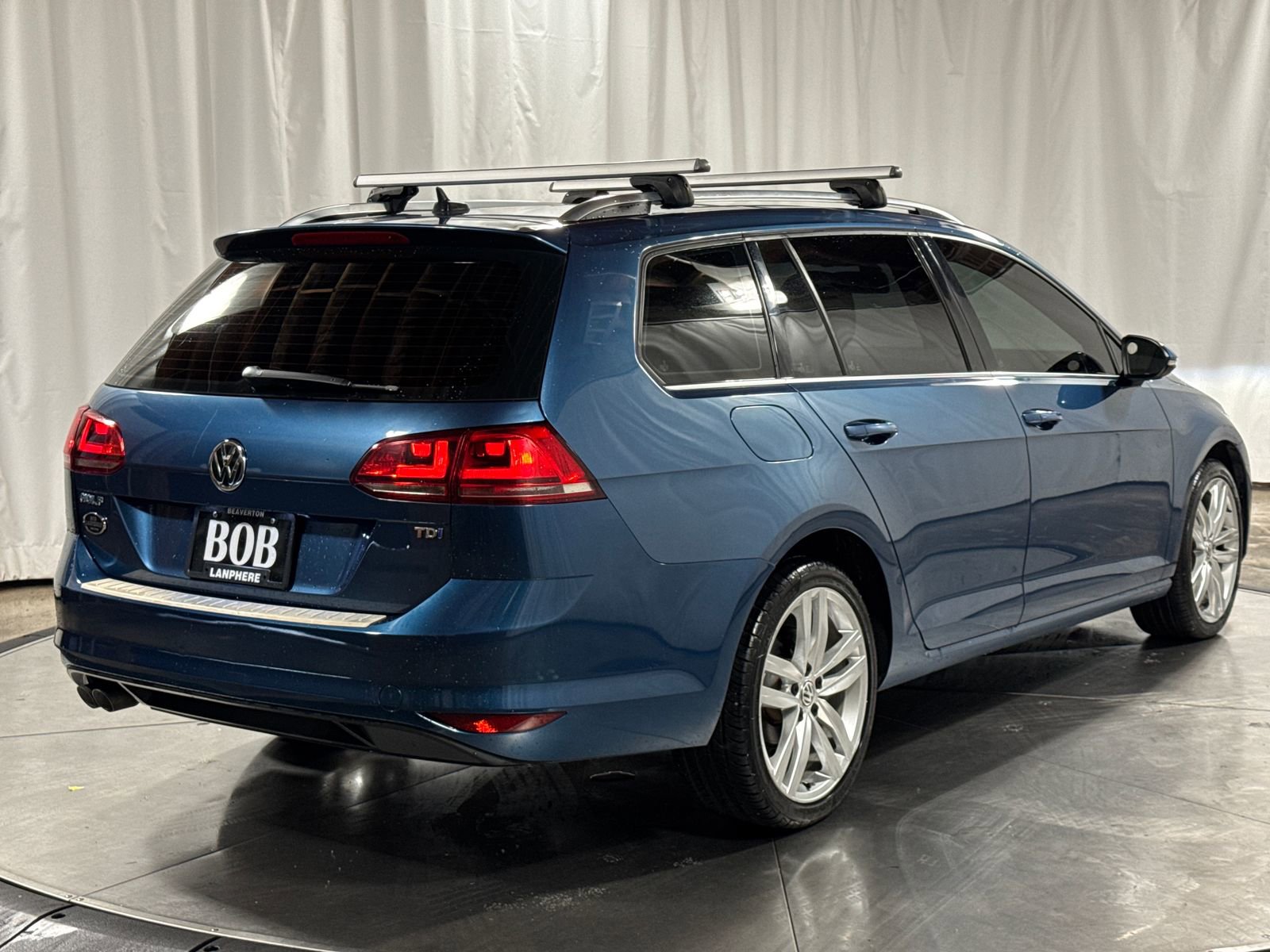 Used 2015 Volkswagen Golf TDI SEL w/ Lighting Package (SEL) FWD image 10