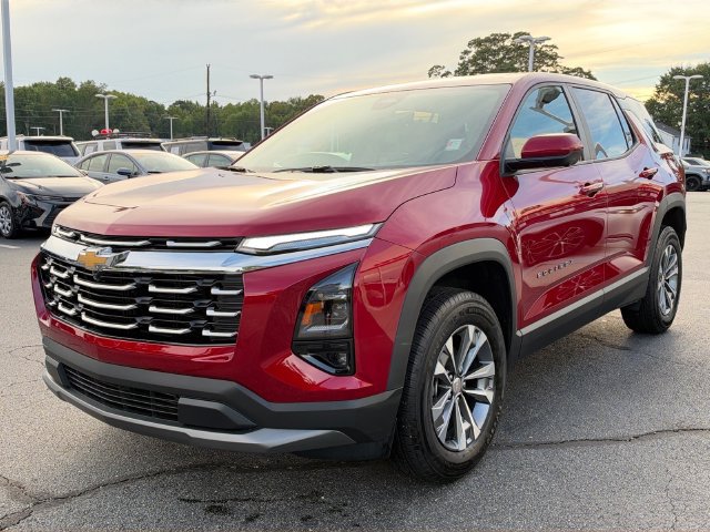 Used 2026 Chevrolet Equinox LT w/ Convenience Package II FWD image 9