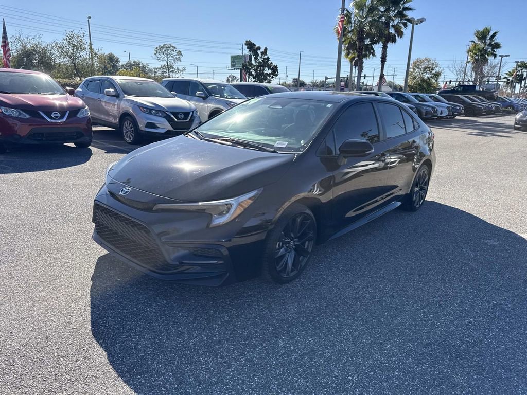 Used 2024 Toyota Corolla SE image 8